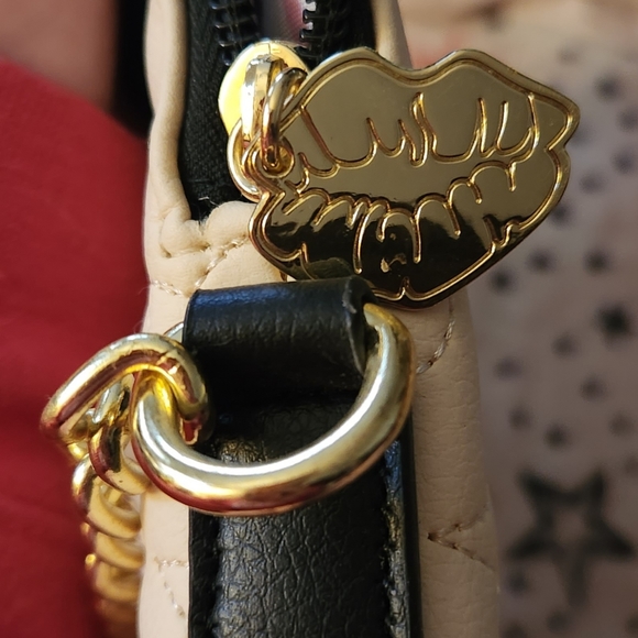 Betsey Johnson Purse - Picture 10 of 16